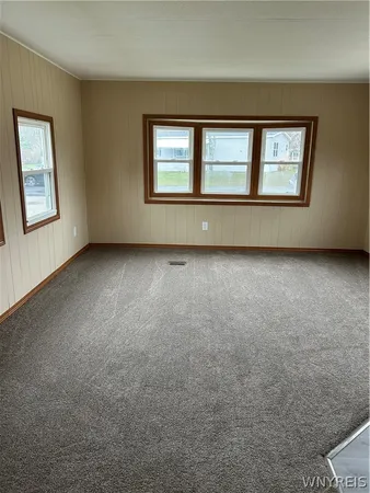 $32,900 | 1066 Karen Drive, Evans, NY 14006