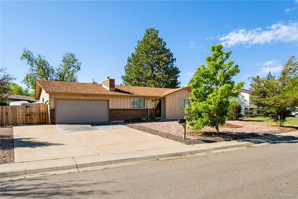 $425,000 | 16474 East 7th Avenue, Aurora, CO 80011