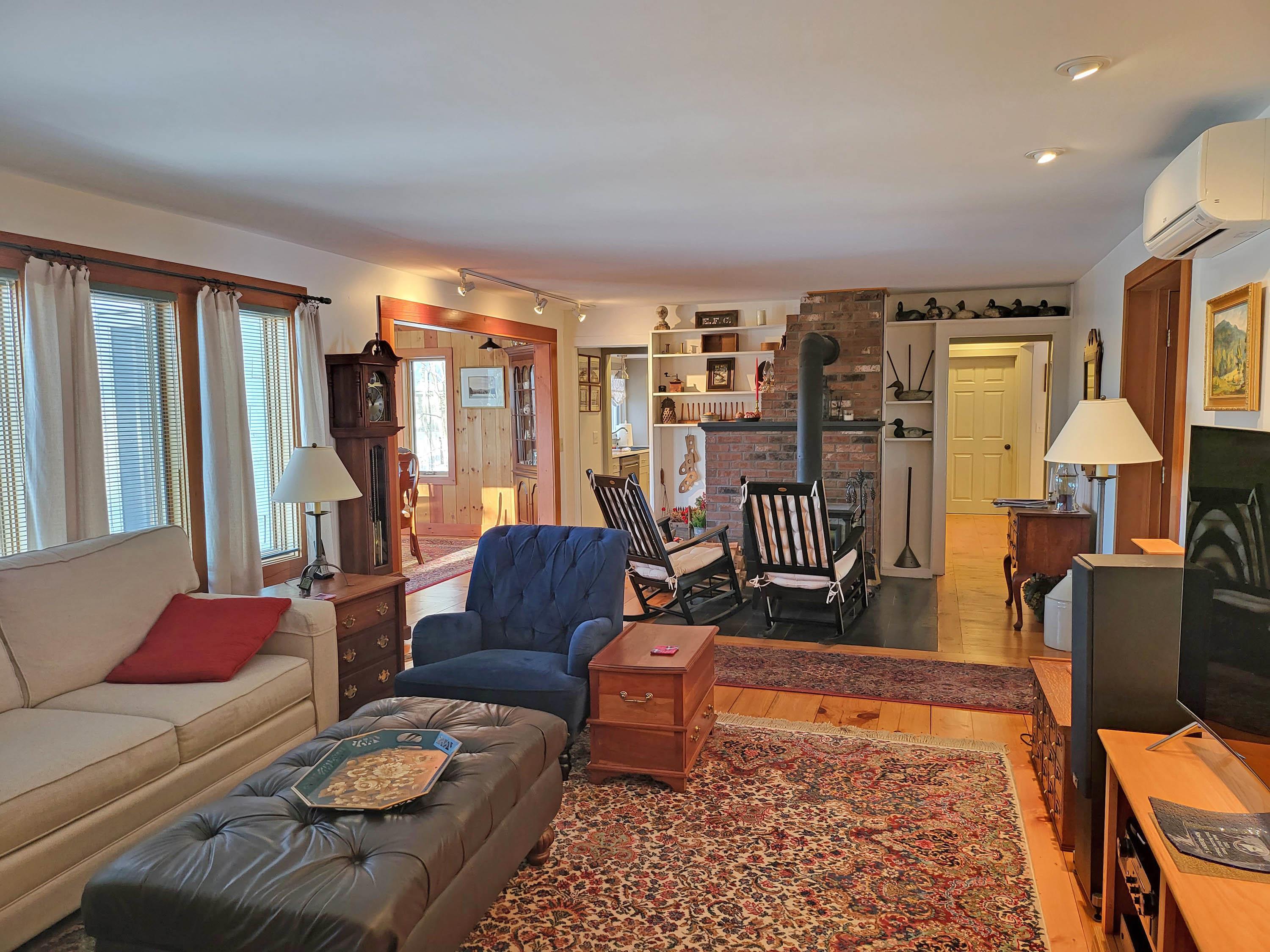 4 Robin Hill Road Townshend, VT 05353 - Photo 29 of 30