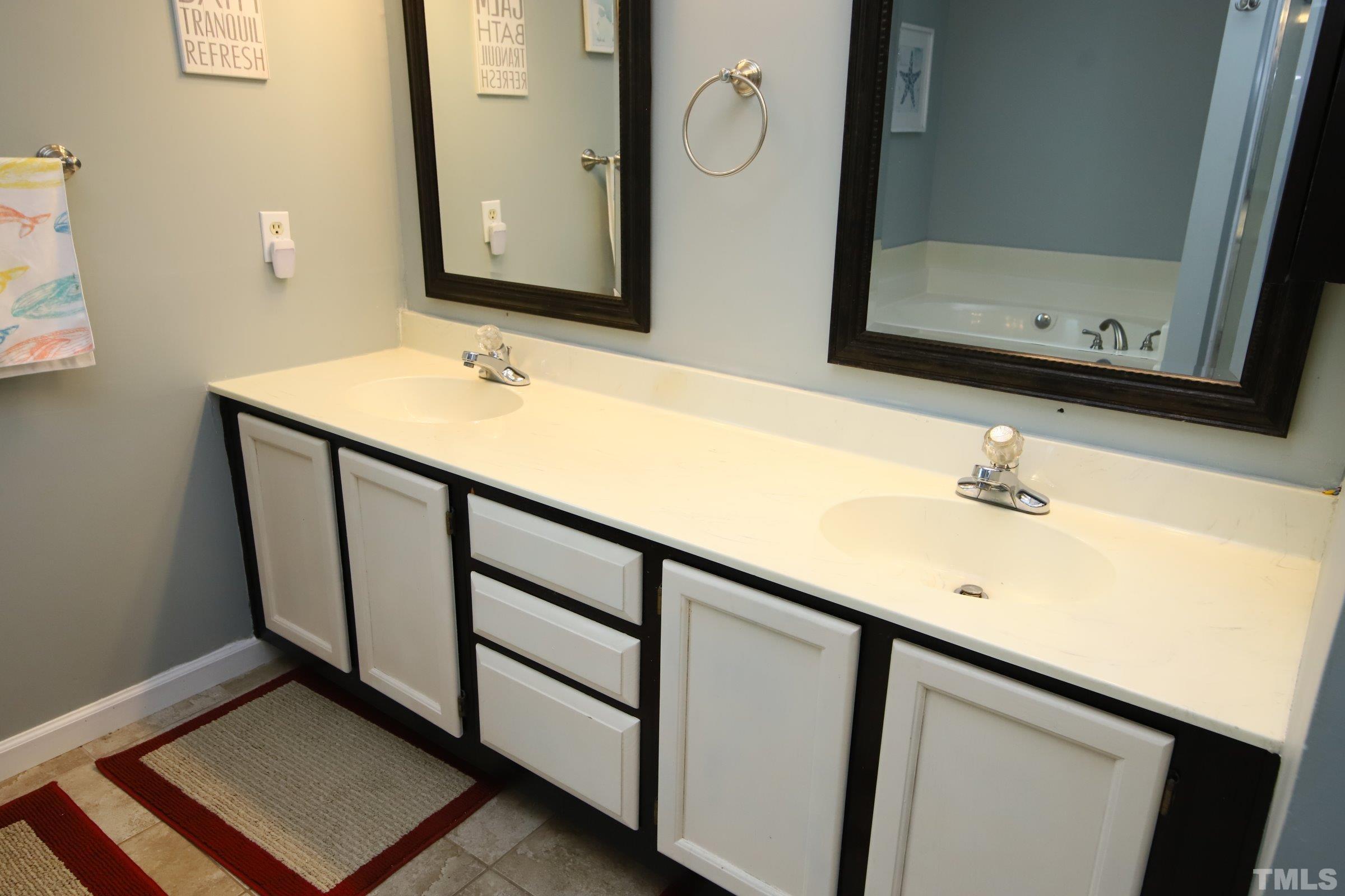 212 Rattan Bay Drive Raleigh, NC 27610 - Photo 13 of 27 Gallery Image 13