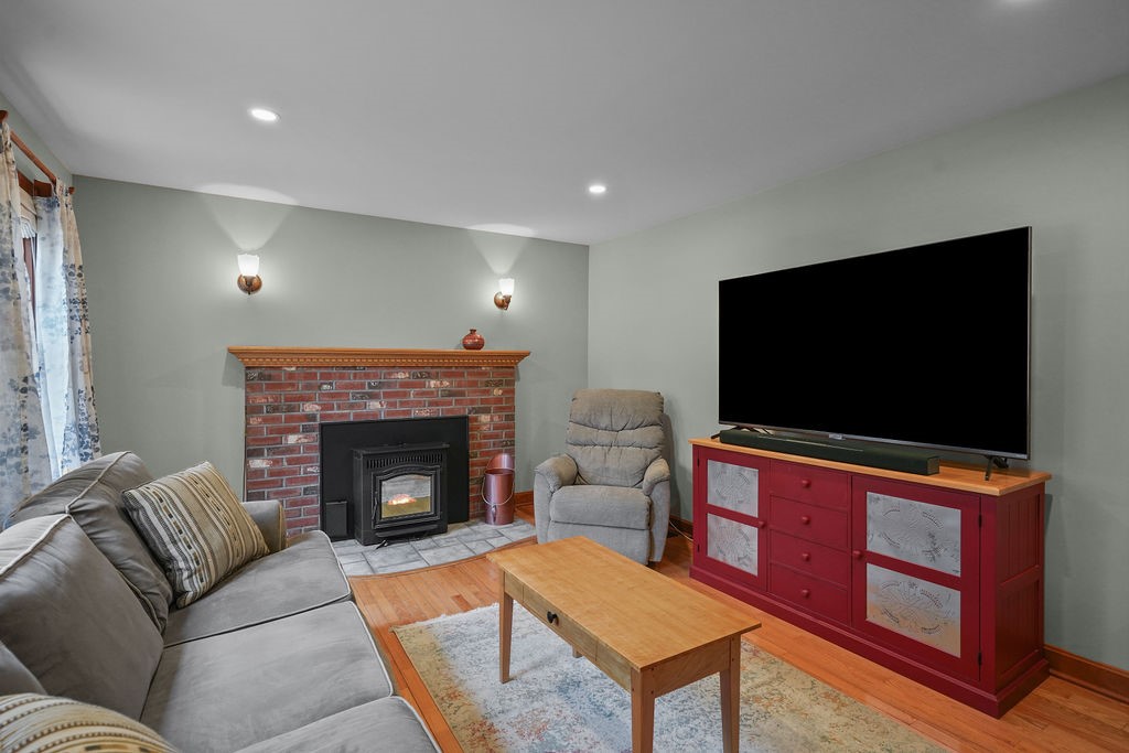 45 Ross Road Burrillville, RI 02859 - Photo 20 of 40 Gallery Image 20