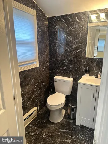 $2,500 | 525 Dorchester Avenue, Reading, PA 19609