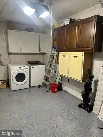 $2,500 | 525 Dorchester Avenue, Reading, PA 19609