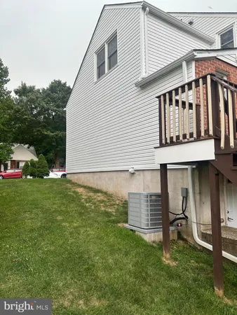 $2,500 | 525 Dorchester Avenue, Reading, PA 19609