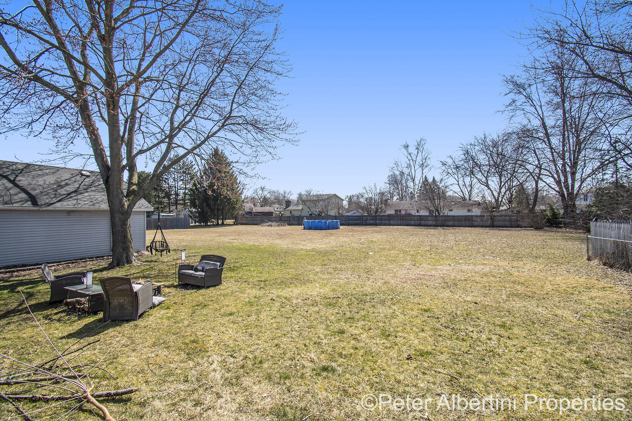 4451 Shattuck Road Saginaw, MI 48603 - Photo 5 of 18 Next Door Photos 4451_24