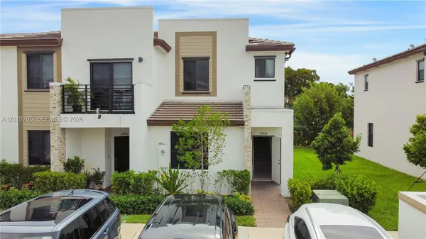 $450,000 | 21035 Northeast 8th Avenue, Miami, FL 33162