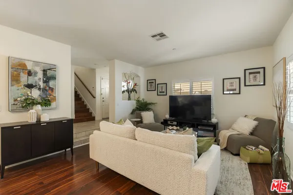 $729,000 | 15721 Cobalt Street, Unit 102, Sylmar, CA 91342