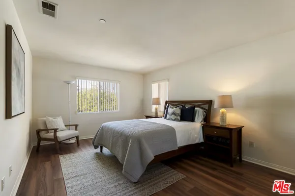 $729,000 | 15721 Cobalt Street, Unit 102, Sylmar, CA 91342