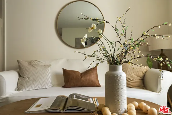 $729,000 | 15721 Cobalt Street, Unit 102, Sylmar, CA 91342