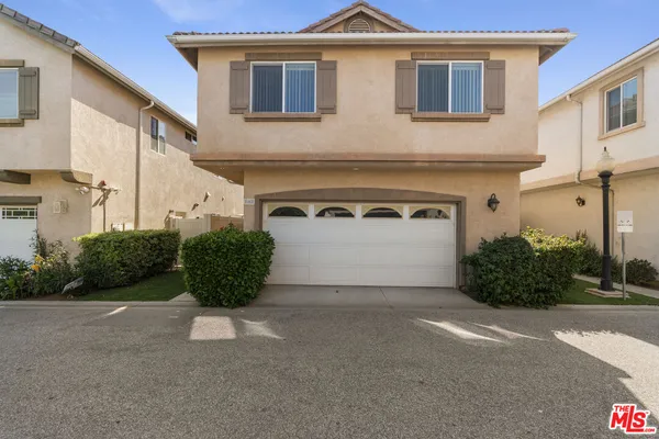 $729,000 | 15721 Cobalt Street, Unit 102, Sylmar, CA 91342