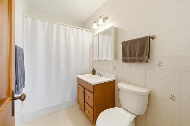 $324,900 | 3320 South 92nd Street, Milwaukee, WI 53227