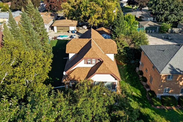 $324,900 | 3320 South 92nd Street, Milwaukee, WI 53227