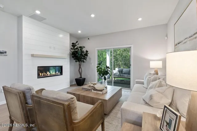 $457,390 | 1345 Ribbon Place, Palm Coast, FL 32164