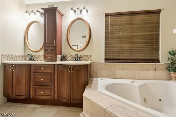 $940,000 | 15 Congress Lane, South River, NJ 08882