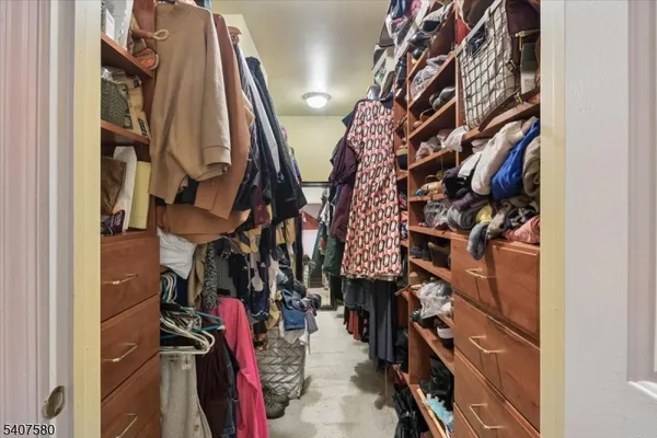 $940,000 | 15 Congress Lane, South River, NJ 08882