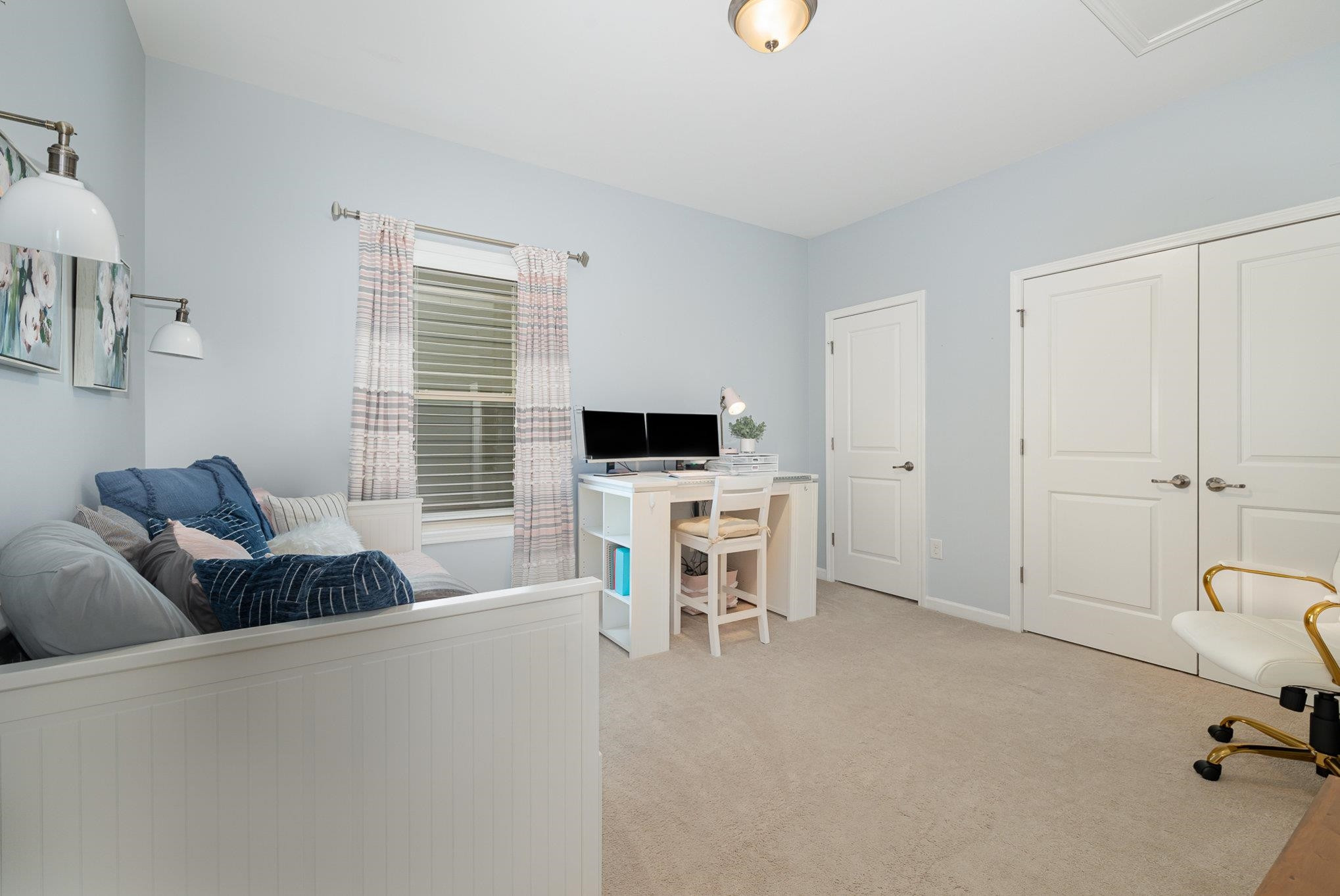 5522 Wade Park Boulevard Raleigh, NC 27607 - Photo 10 of 17 Secondary Bedroom