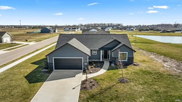 $374,900 | 13927 Ascari Cove, Fort Wayne, IN 46818