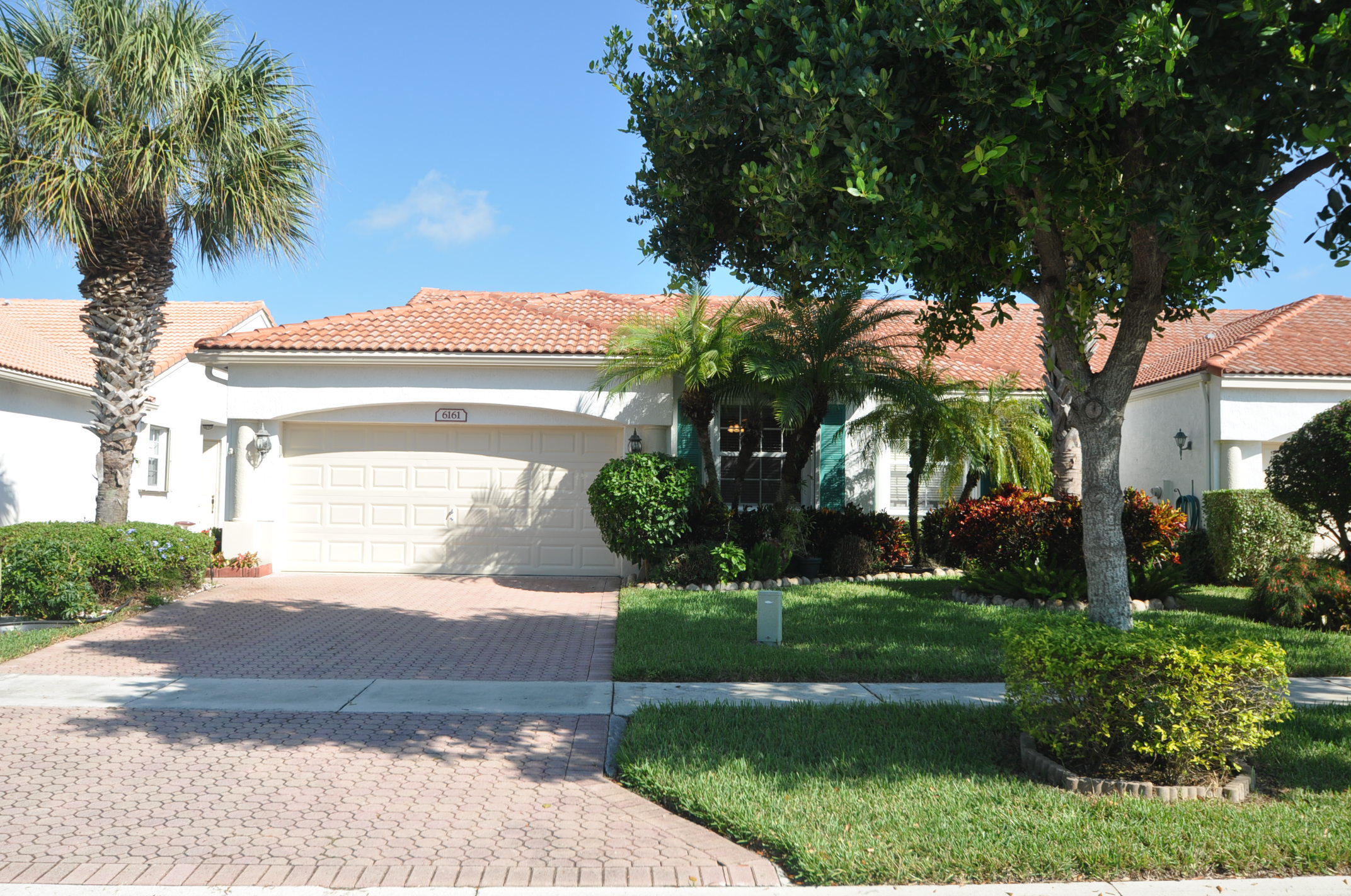 6161 Caladium Road Delray Beach, FL 33484 - Photo 2 of 28 DSC_0841