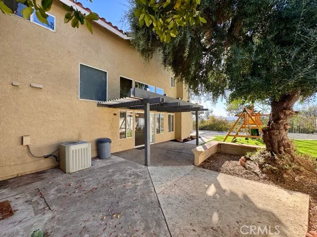 $3,200 | 40085 Temecky Way, Murrieta, CA 92562