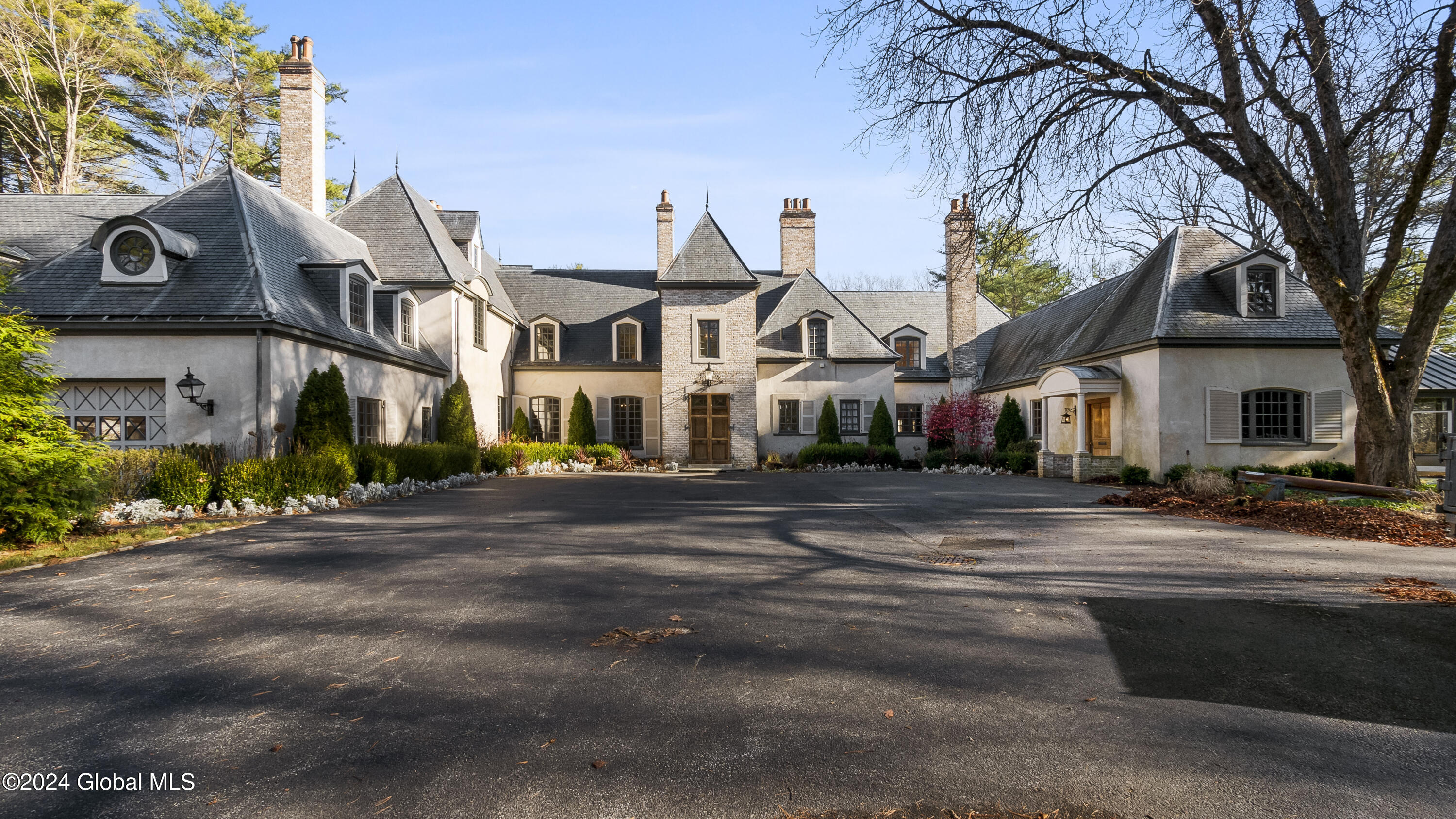 40 N Road Queensbury, NY 12804 - Photo 2 of 154 060-P1090531