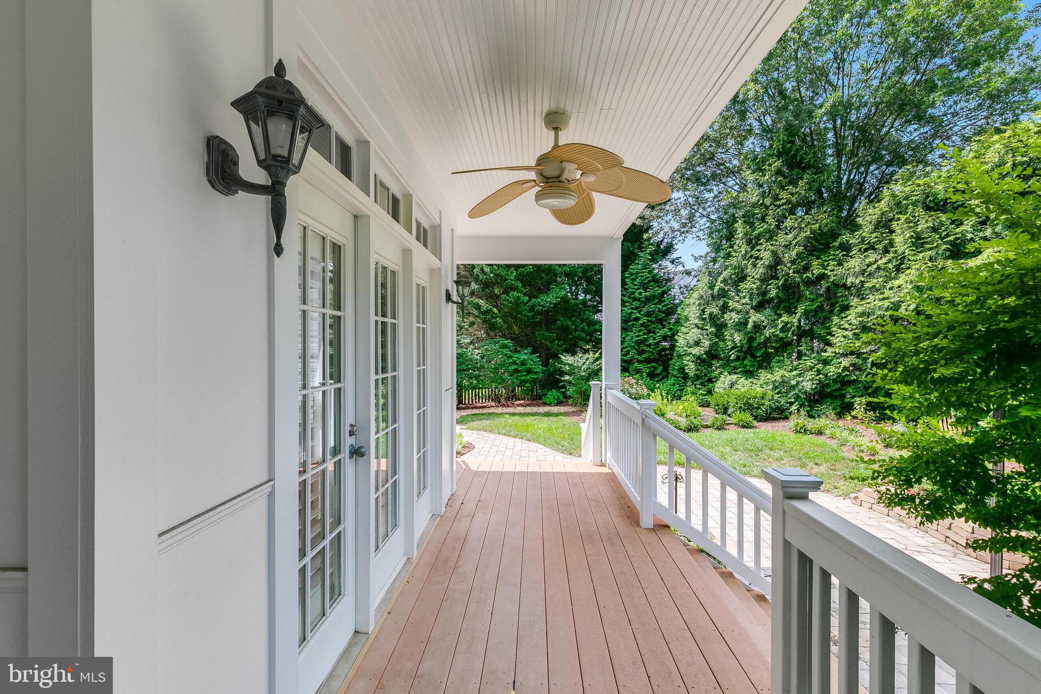 611 Catesby Court Southwest Leesburg, VA 20175 - Photo 83 of 96 Sunroom porch
