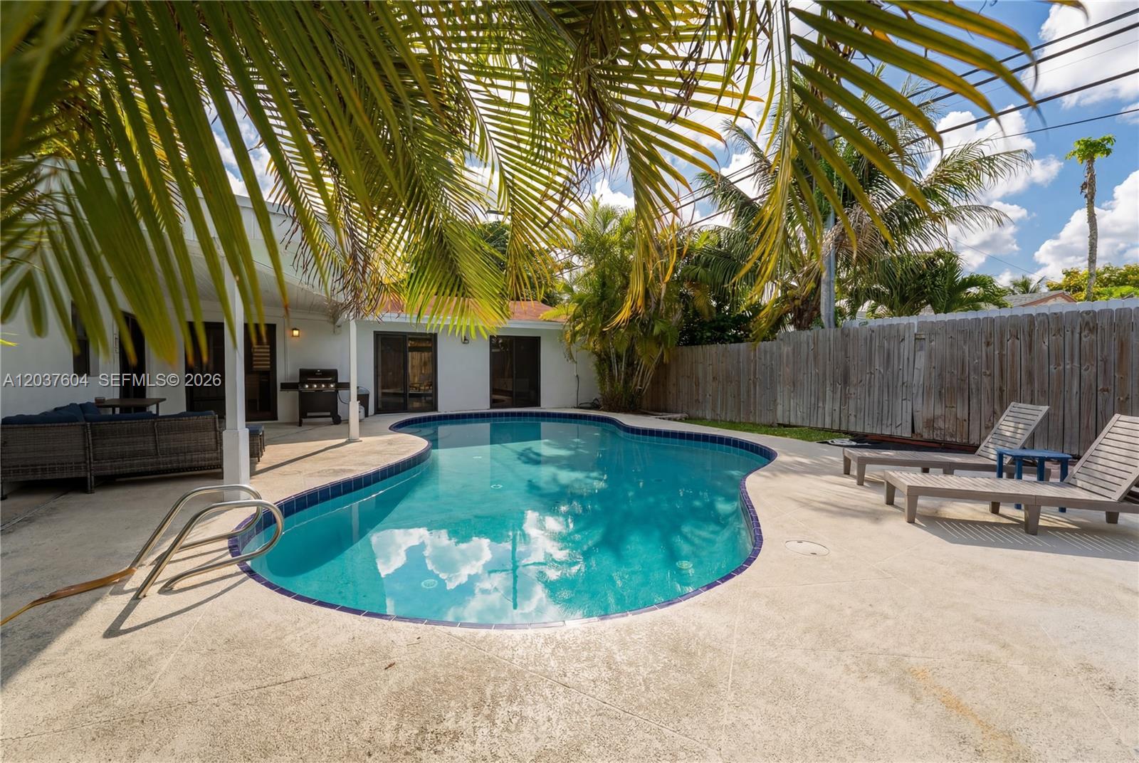 7395 Southwest 39th Street Miami, FL 33155 - Photo 39 of 48