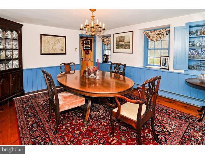 1322 Kulp Road Pottstown, PA 19465 - Photo 2 of 25 Dining Room