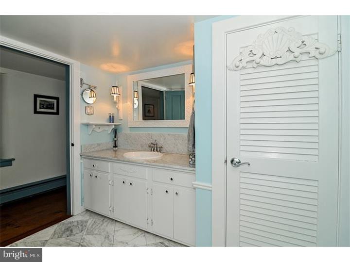 1322 Kulp Road Pottstown, PA 19465 - Photo 13 of 25 Master Bathroom