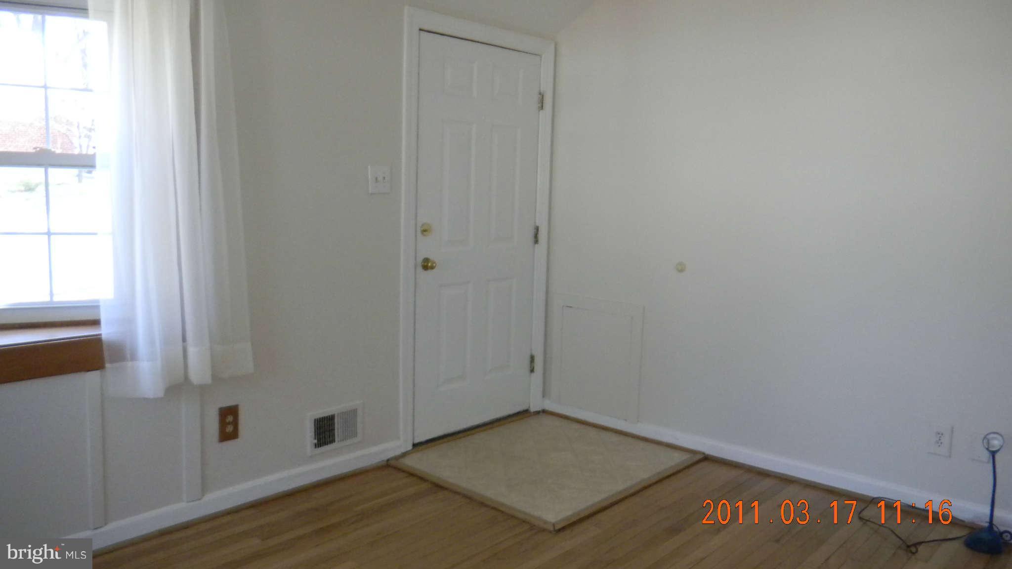 12614 Gould Road Silver Spring, MD 20906 - Photo 3 of 14 Interior General