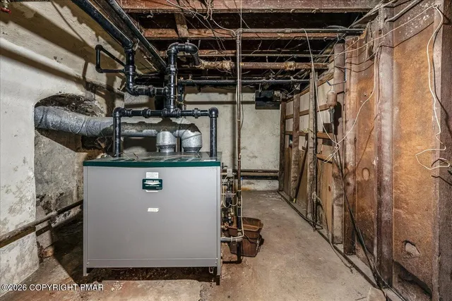 $369,900 | 86 Yeager Avenue, Forty Fort, PA 18704