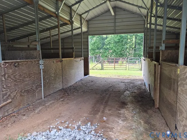 $279,900 | 1805 Countyline Road, Keysville, VA 23947