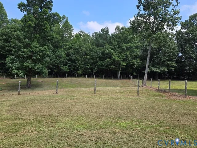 $279,900 | 1805 Countyline Road, Keysville, VA 23947