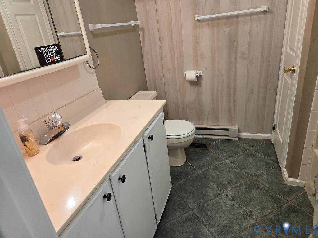 1805 Countyline Road Keysville, VA 23947 - Photo 7 of 28 Gallery Image 7
