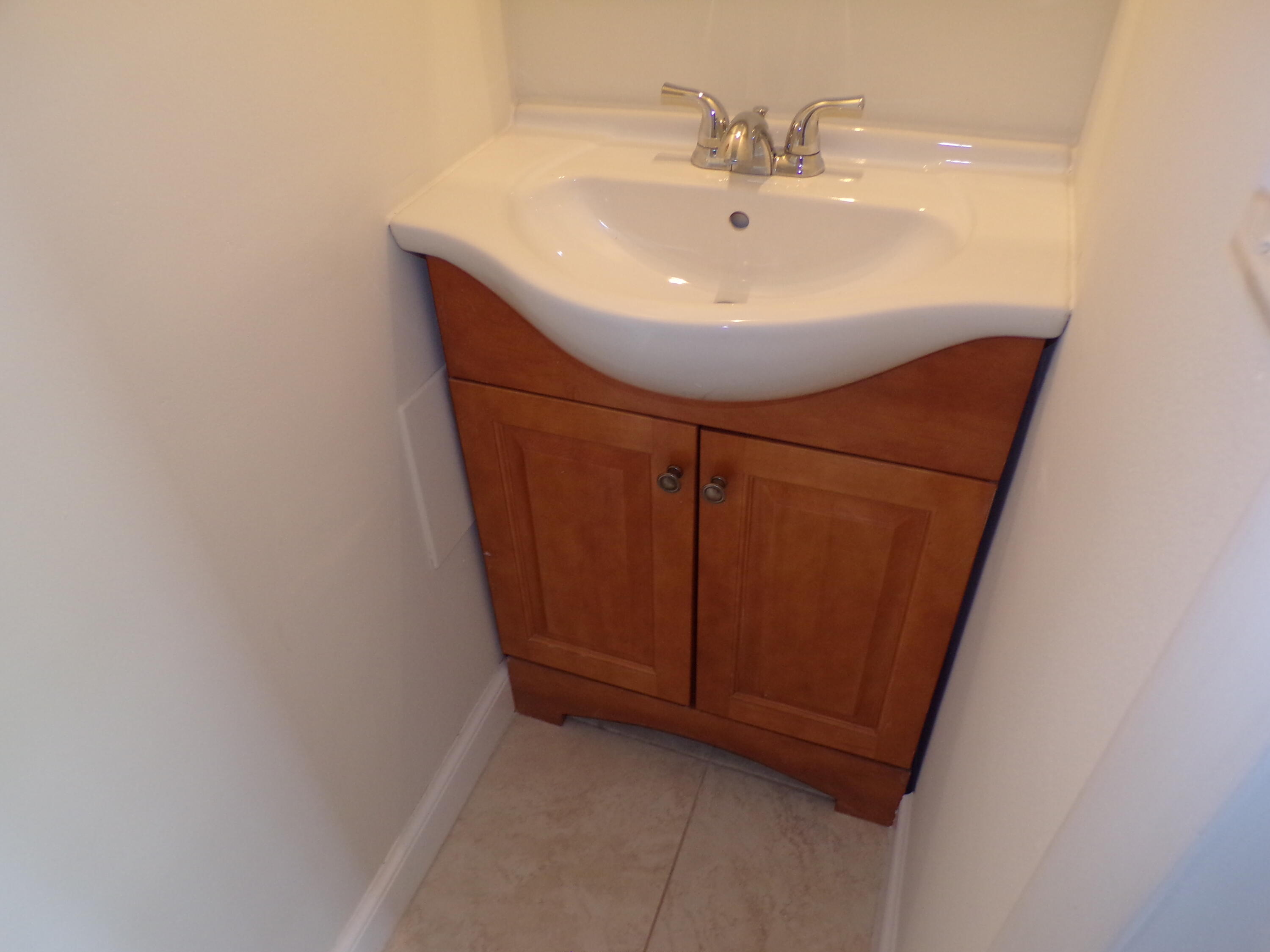 20952 Covington Drive Boca Raton, FL 33433 - Photo 13 of 36 137_1957