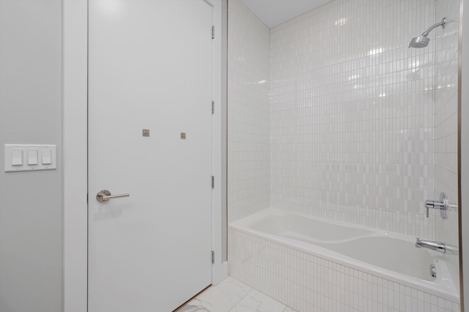 1128 West Adams Street, Unit 4E Chicago, IL 60607 - Photo 13 of 31