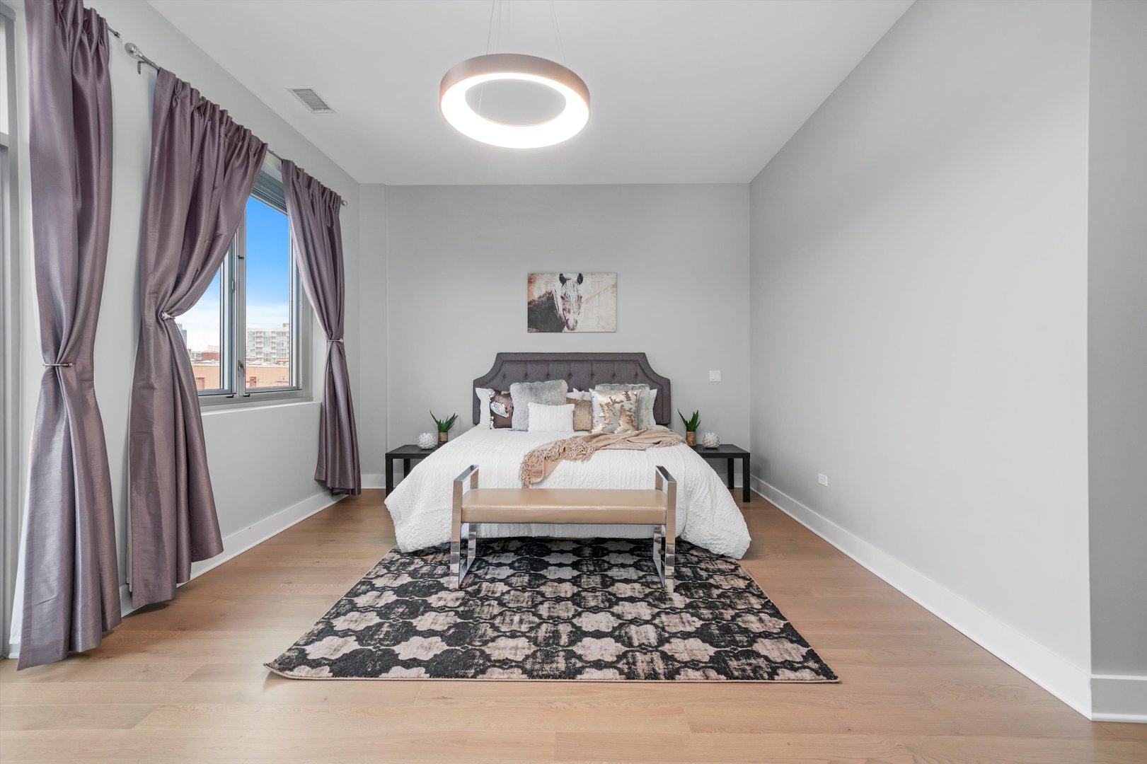 1128 West Adams Street, Unit 4E Chicago, IL 60607 - Photo 17 of 31 a room with a couch