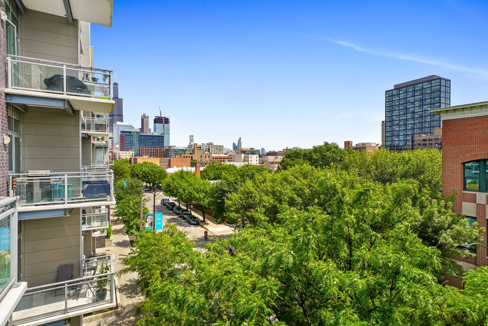 1128 West Adams Street, Unit 4E Chicago, IL 60607 - Photo 29 of 31