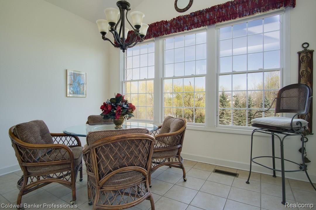 5251 Belmonte Drive, Unit 35 Rochester, MI 48306 - Photo 12 of 29 5251-Belmonte-012.jpg