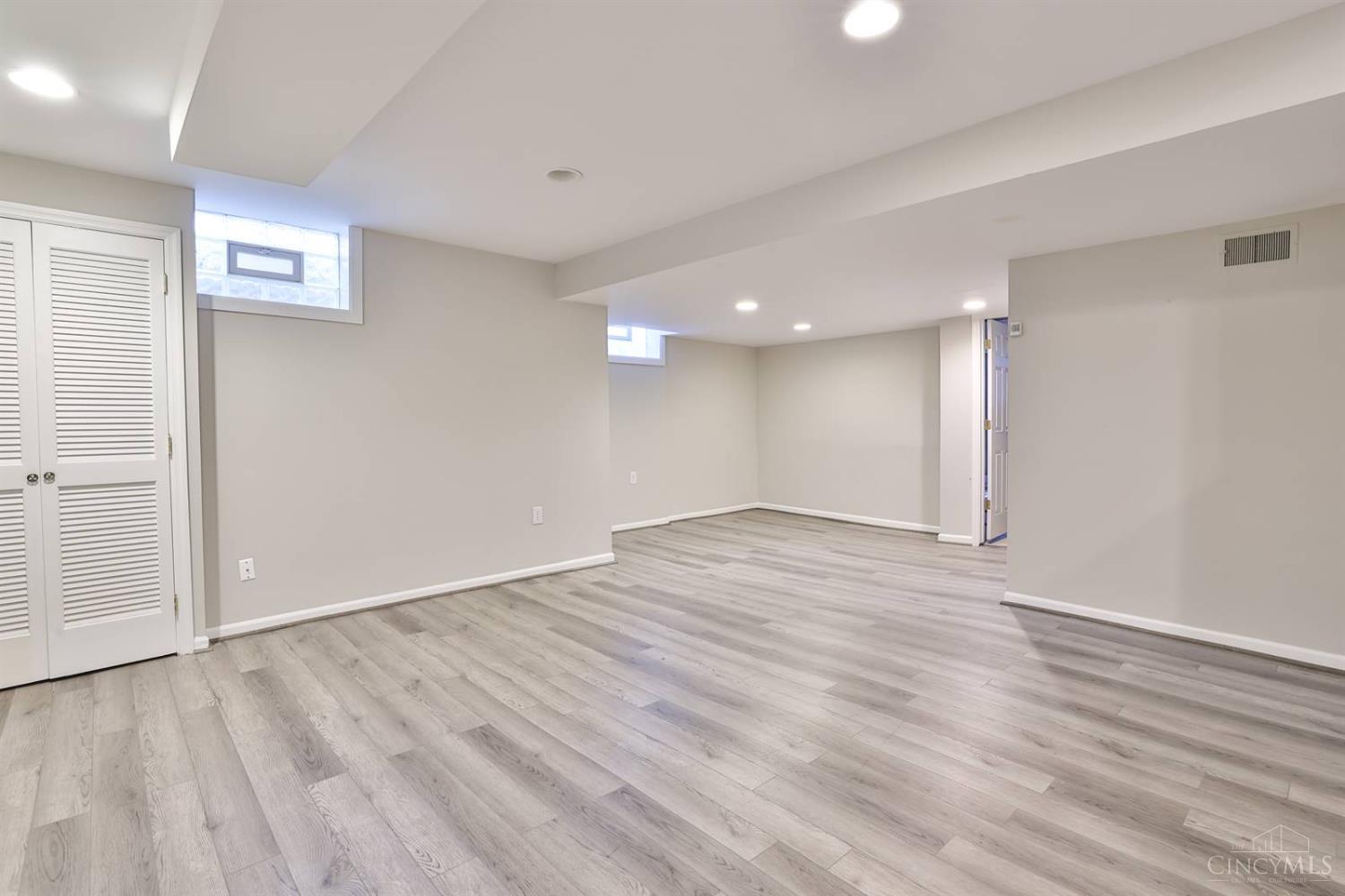 6100 Miami Road Cincinnati, OH 45243 - Photo 34 of 54