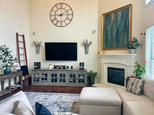 $3,500 | 205 Tierra Grande Court, Austin, TX 78732