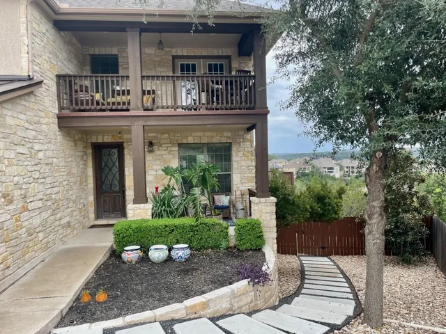$3,500 | 205 Tierra Grande Court, Austin, TX 78732
