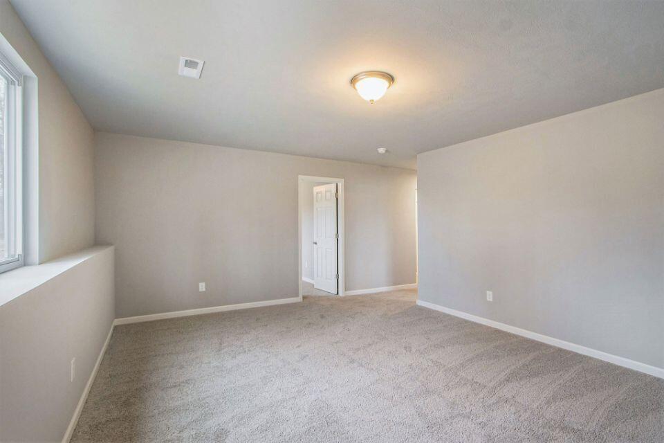 615 Arizona Boulevard Three Rivers, MI 49093 - Photo 13 of 21 MFW010-i2060-Rec Room_