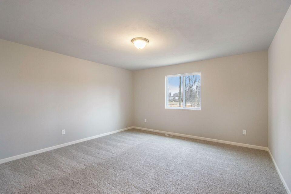 615 Arizona Boulevard Three Rivers, MI 49093 - Photo 8 of 21 MFW010-i2060-Primary BR