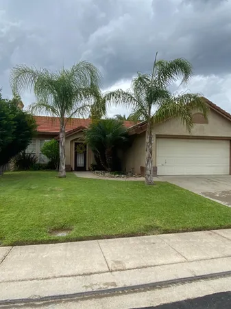 $437,500 | 5819 Thoroughbred Drive, Riverbank, CA 95367