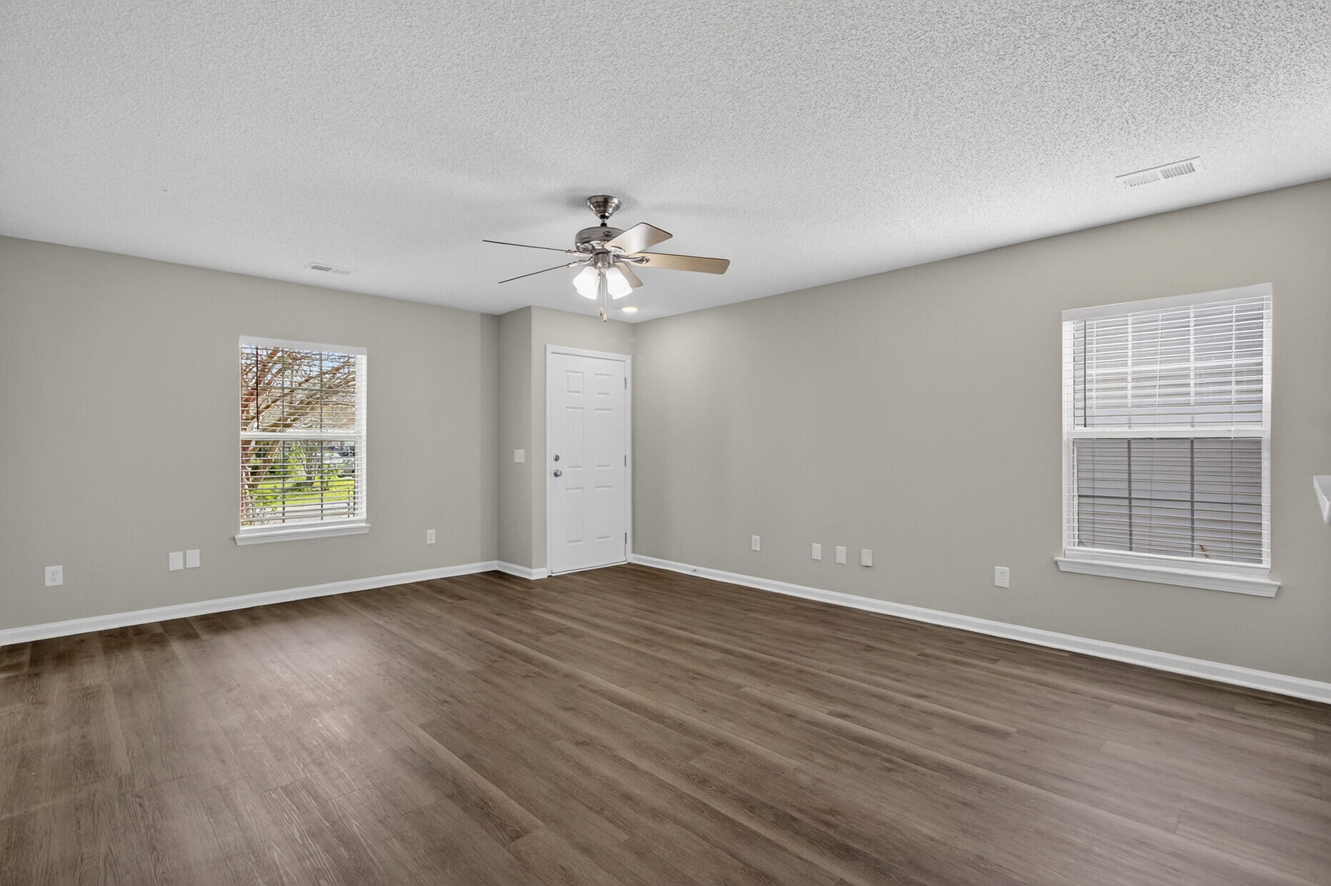1009 Friartuck Trail Ladson, SC 29456 - Photo 7 of 25 08_8_mls