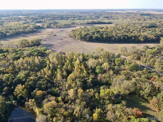 $2,725,000 | 1160 Union Grove Avenue, Greenville, IL 62246