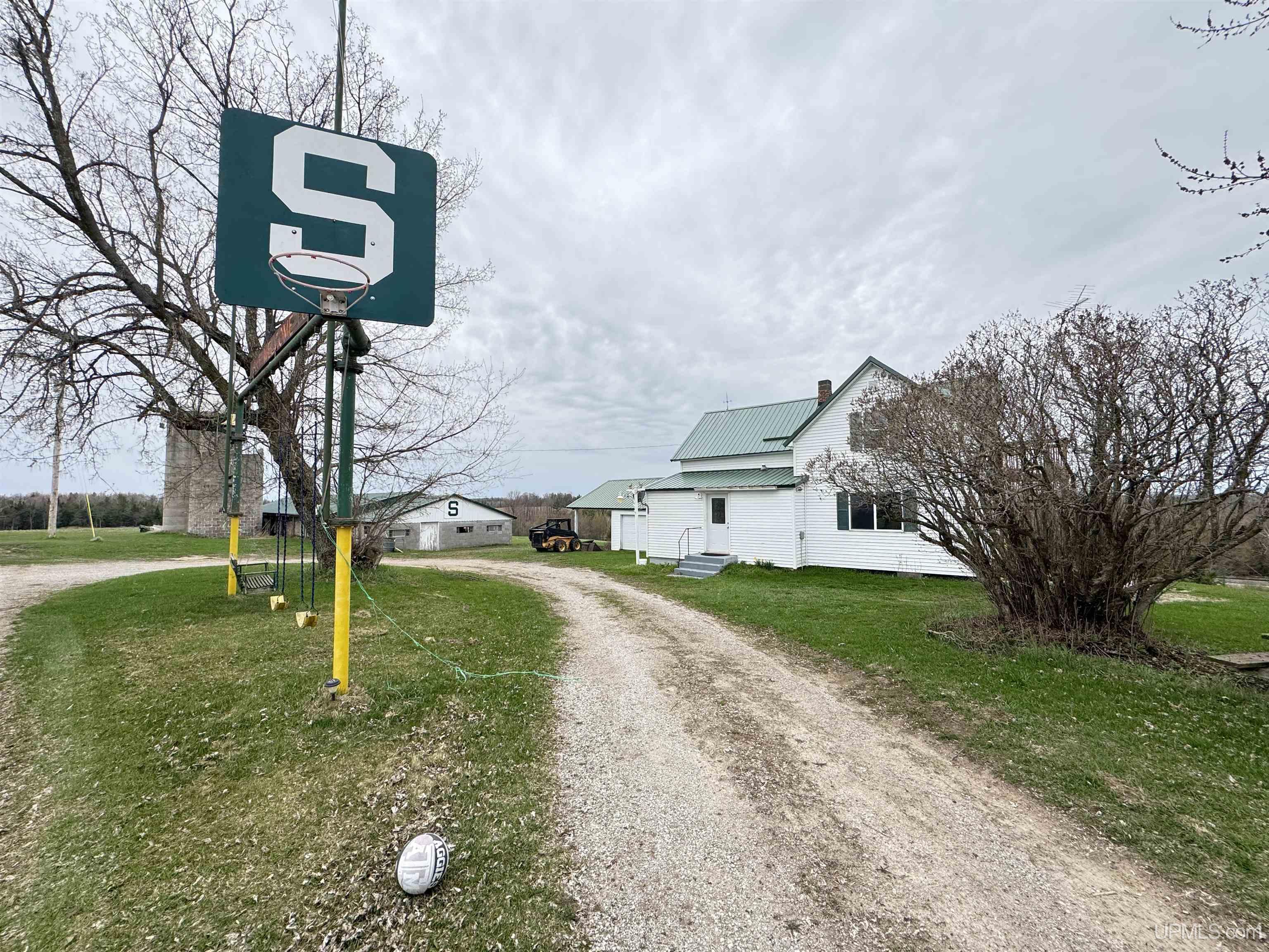 W4777 Lahay Road Daggett, MI 49821 - Photo 5 of 67