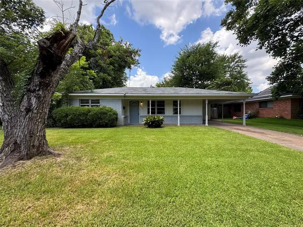 $1,350 | 2538 Bolch Street, Shreveport, LA 71104