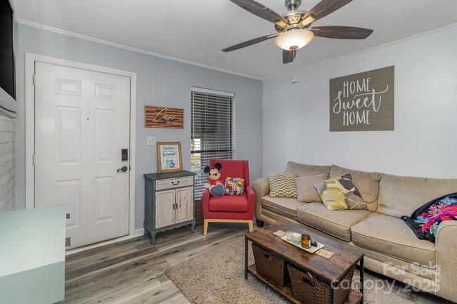 11063 Running Ridge Road Charlotte, NC 28226 - Photo 4 of 15 Gallery Image 4