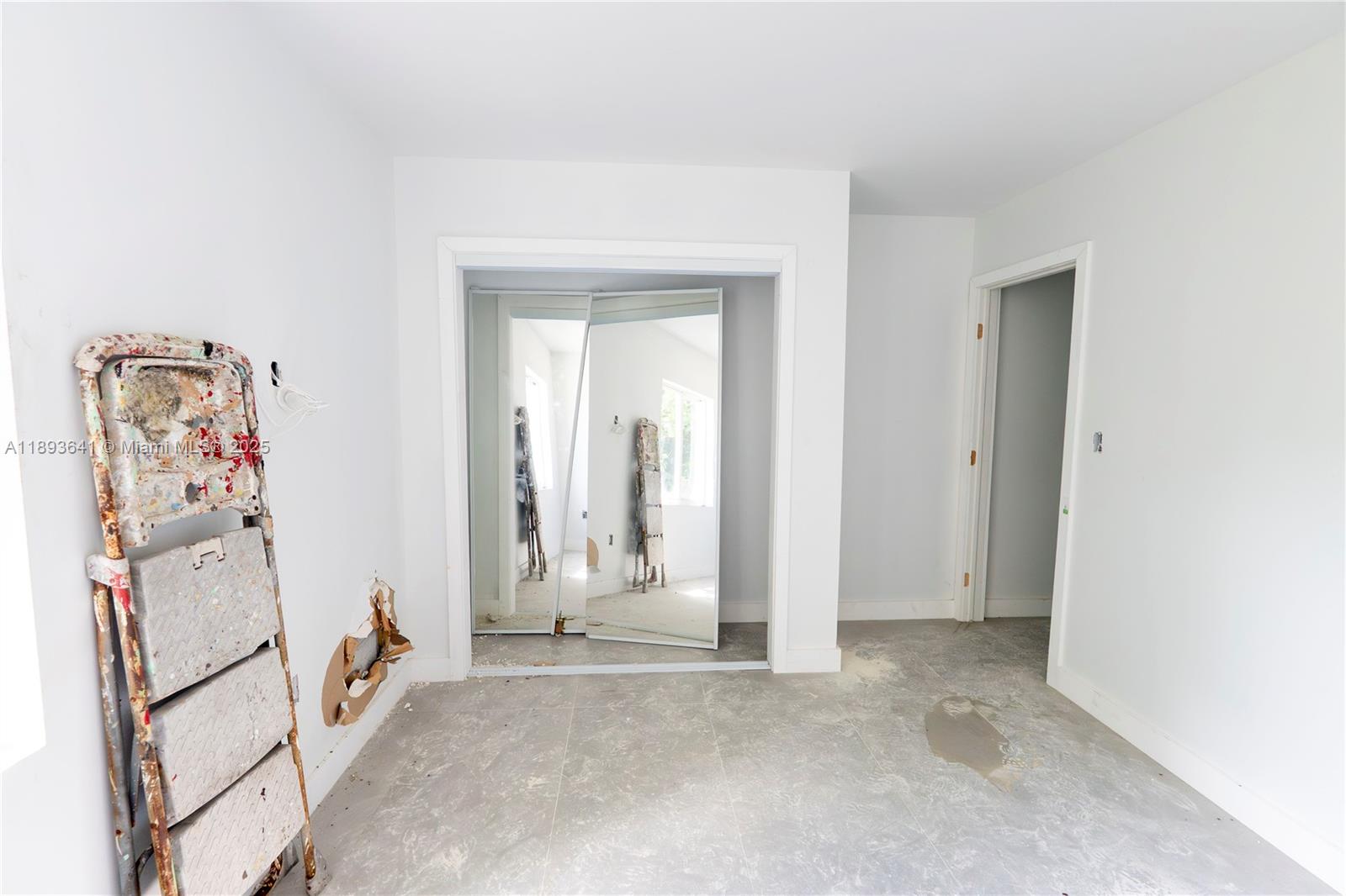 10290 Southwest 174th Terrace Miami, FL 33157 - Photo 6 of 15